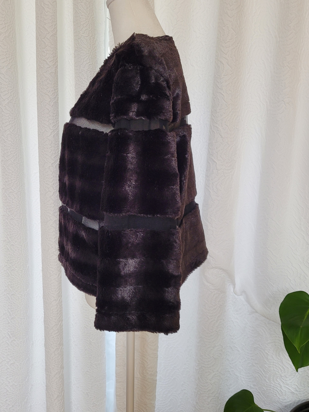 Women's Faux Fur Panel Jacket - Black